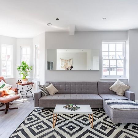 2 Bedroom Apartments With Sofa Bed In Southend Ngoại thất bức ảnh