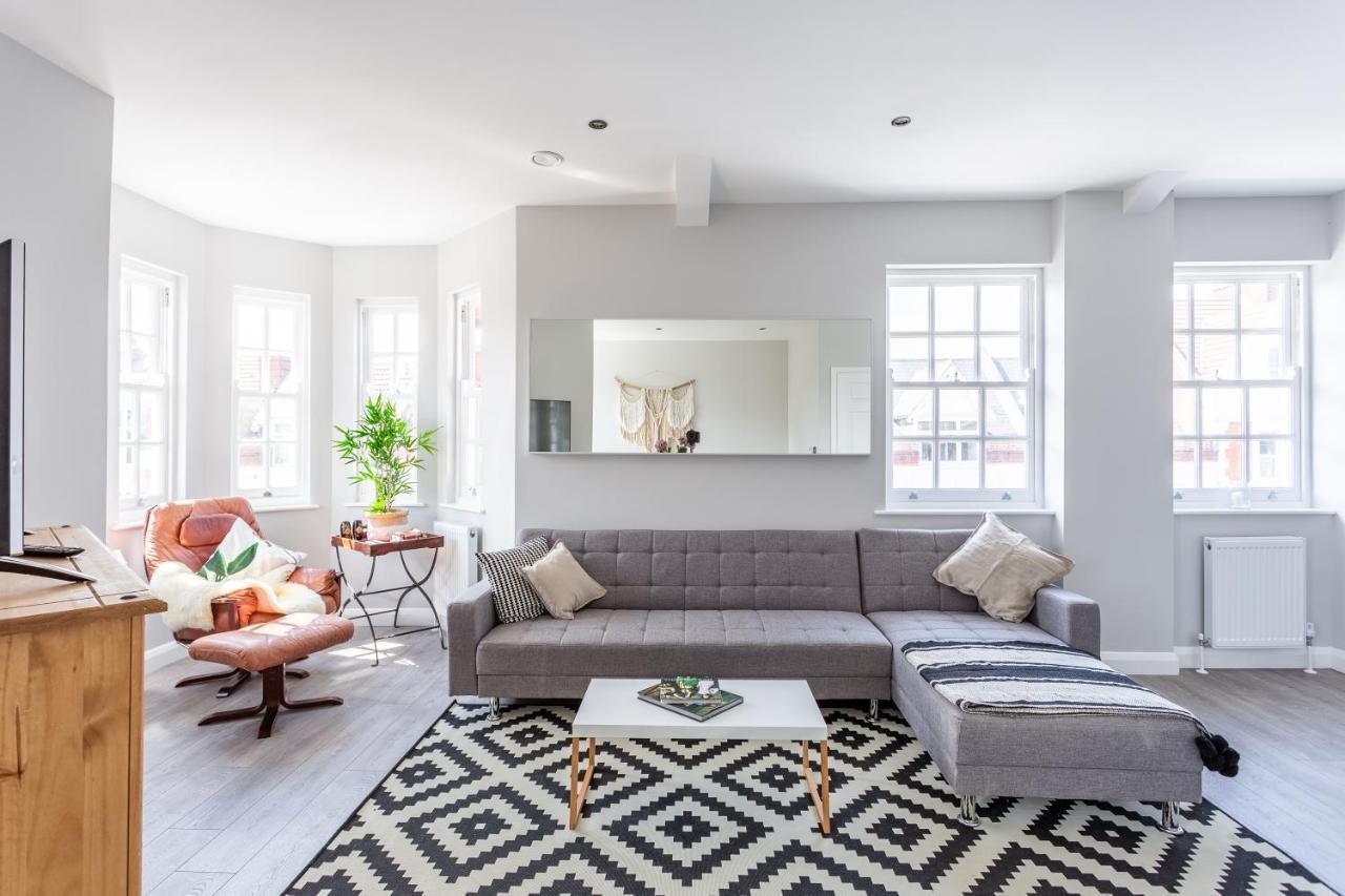 2 Bedroom Apartments With Sofa Bed In Southend Ngoại thất bức ảnh